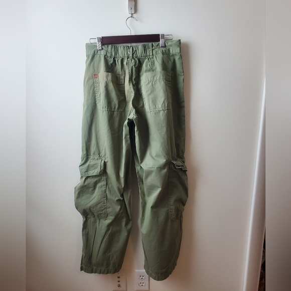 Urban Outfitters BDG Size 6 Cargo Pants w/ Gold Stitch - Picture 2 of 4